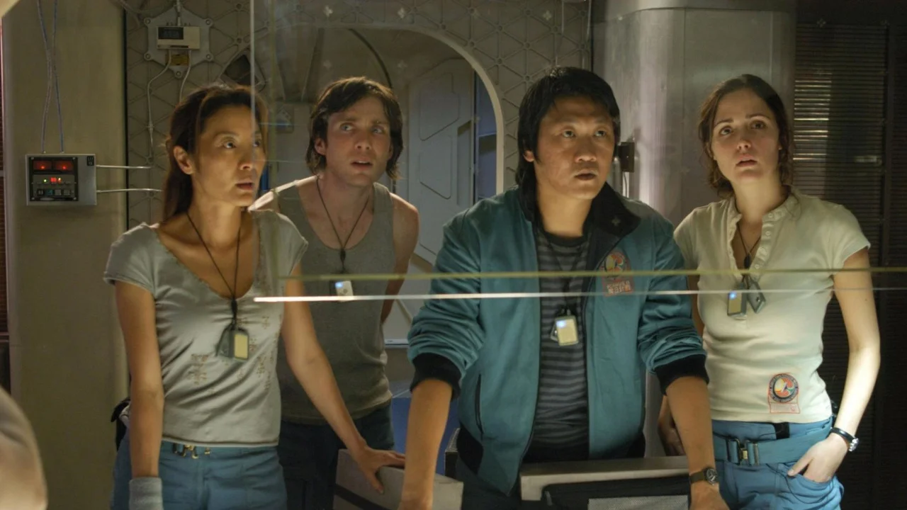 Sunshine: Alerta Solar