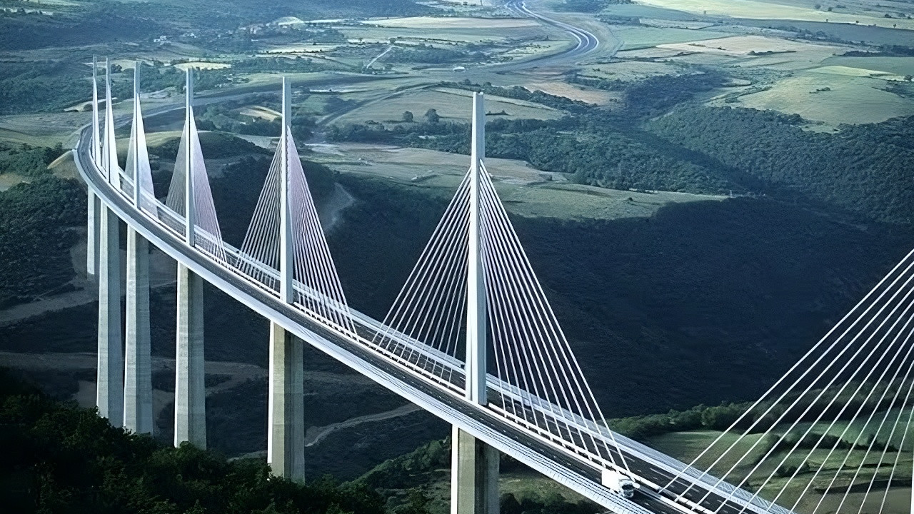 Mega Construções – Viaduto Millau